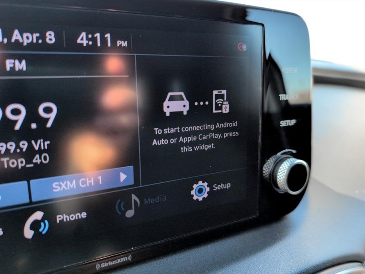 2022 Hyundai Santa Fe Preferred AWD  **CLEAN CARFAX** Photo