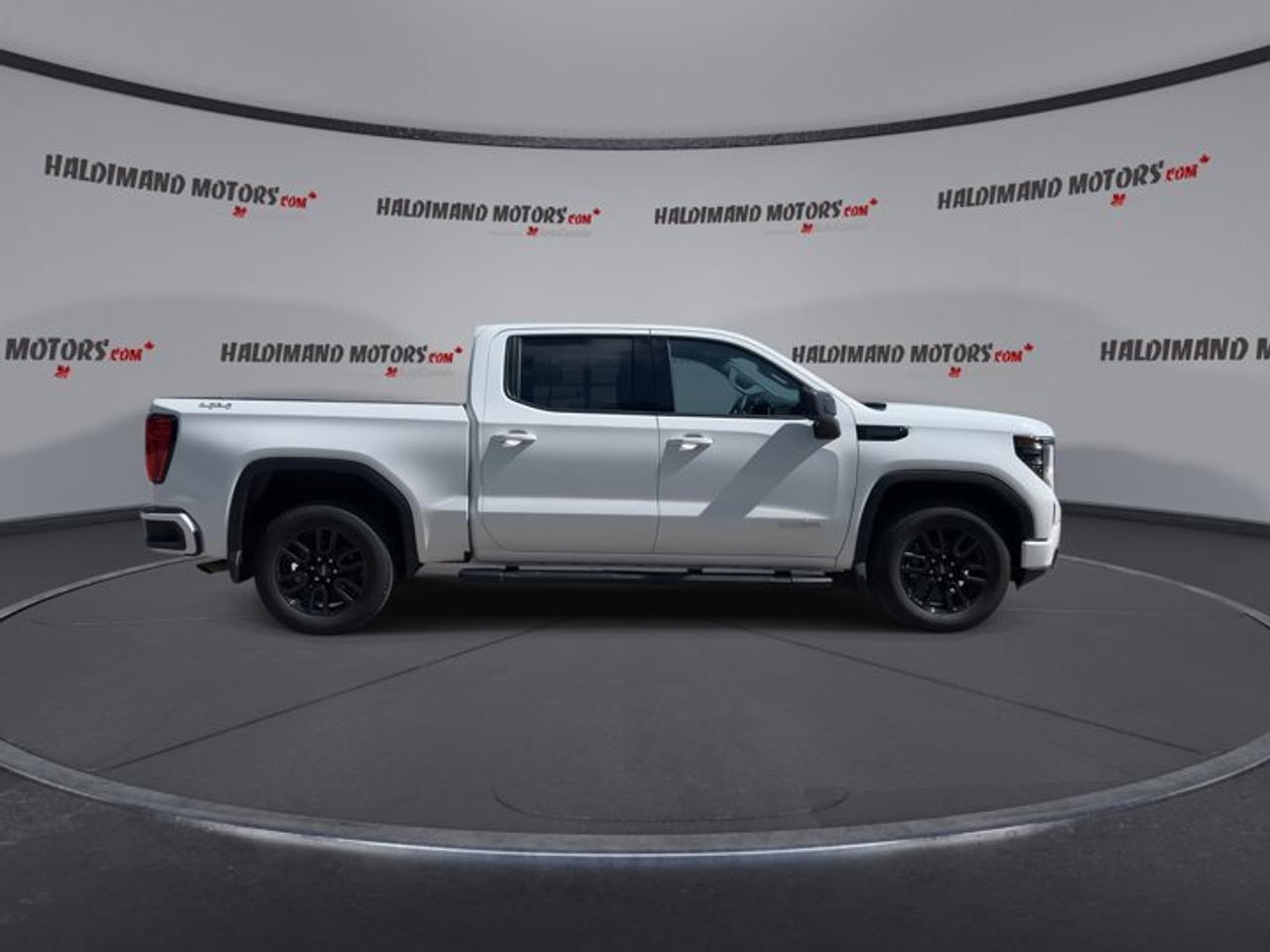 2024 GMC Sierra 1500 Elevation Crew Cab 4WD | No accidents | Heated Steering Photo
