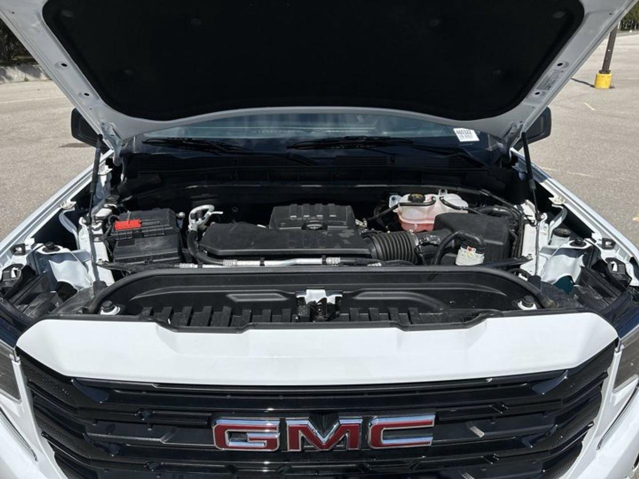 2024 GMC Sierra 1500 Elevation Crew Cab 4WD | No accidents | Heated Steering Photo