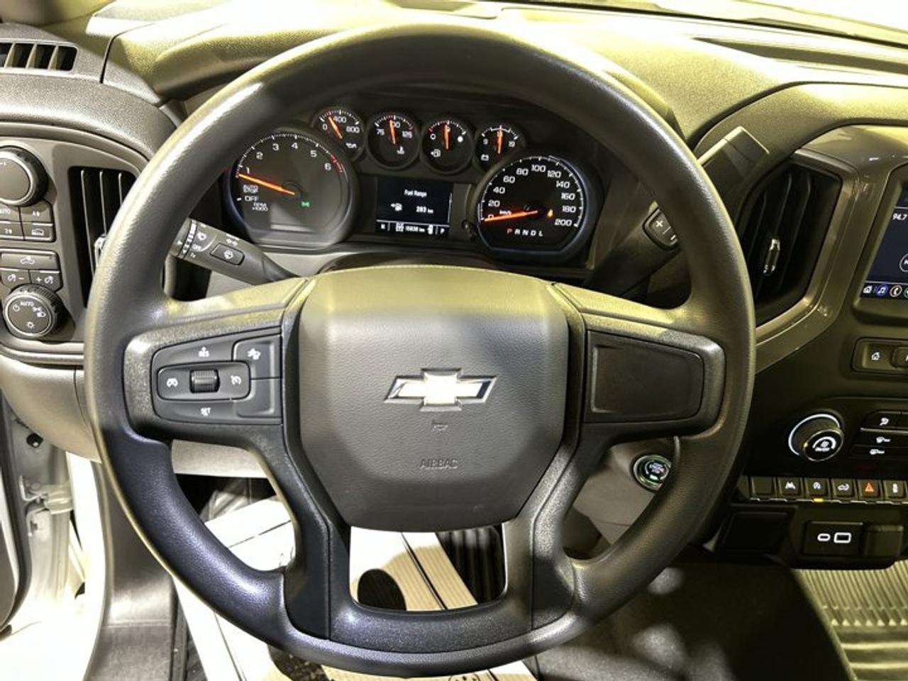 2025 Chevrolet Silverado 1500 Custom Crew Cab 4WD | No accidents Photo