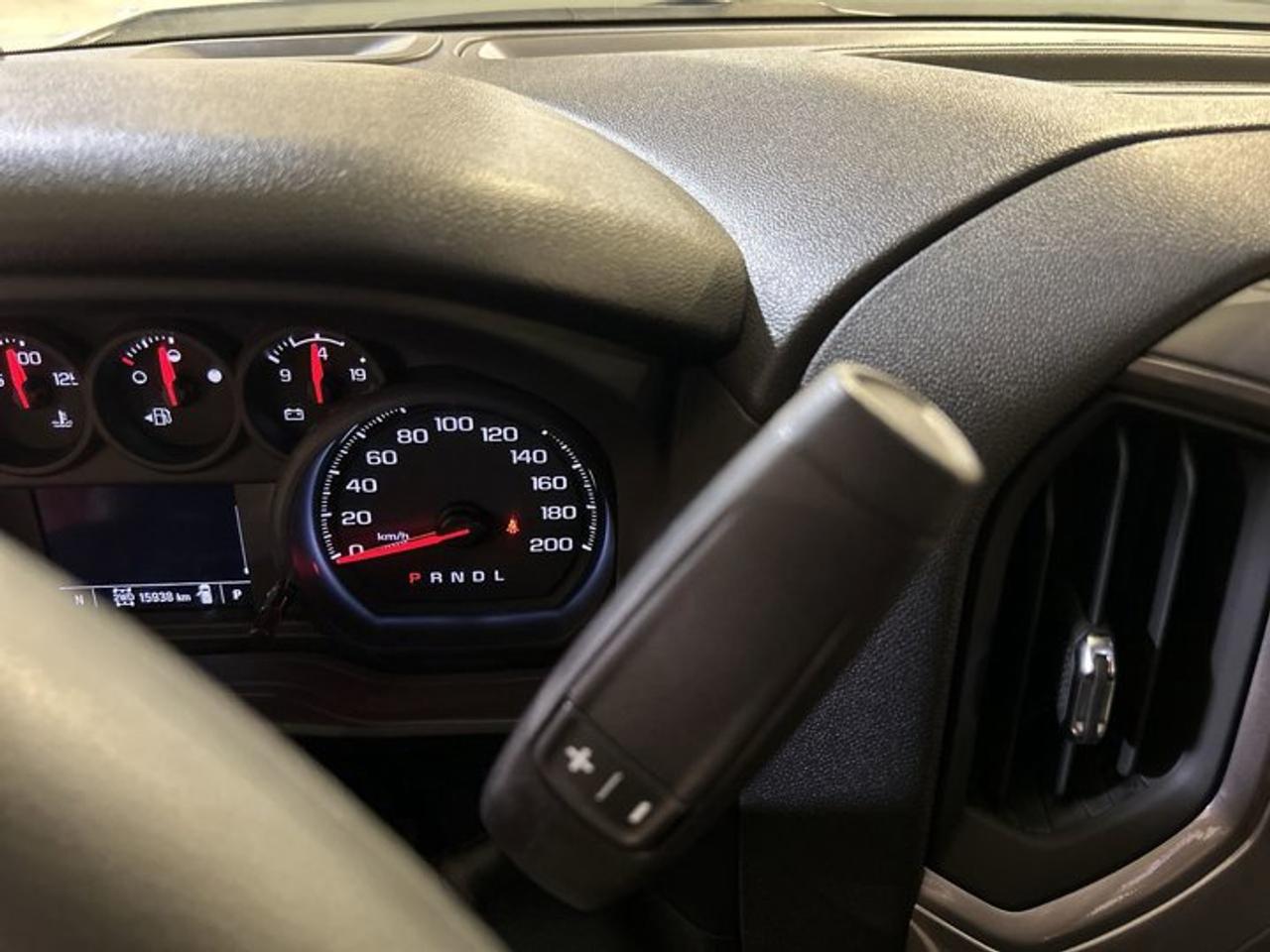 2025 Chevrolet Silverado 1500 Custom Crew Cab 4WD | No accidents Photo