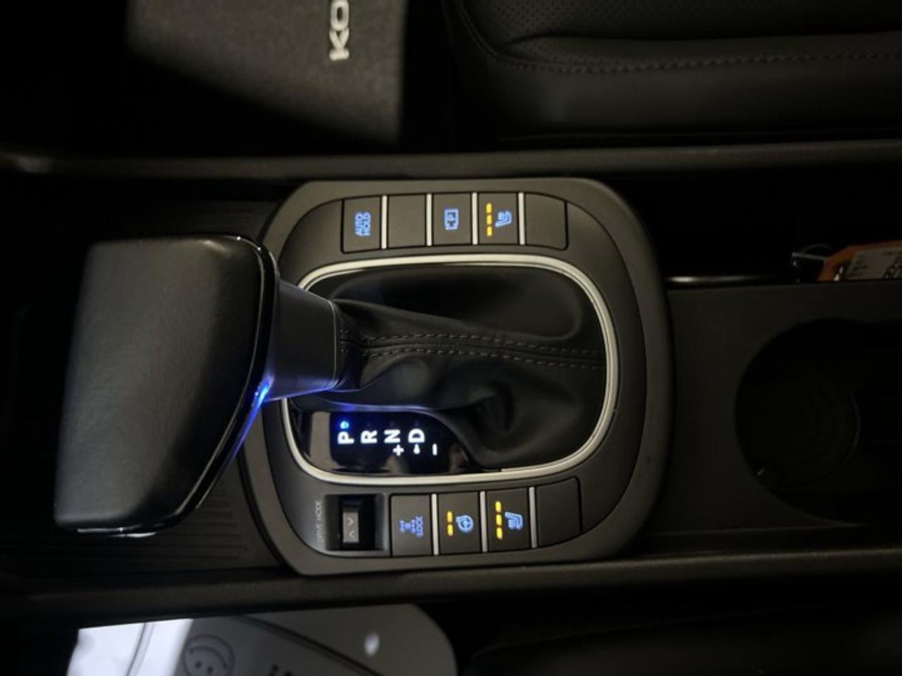 2025 Hyundai KONA 2.0L Preferred AWD w/Trend Package | No accidents | Leather Seats Photo
