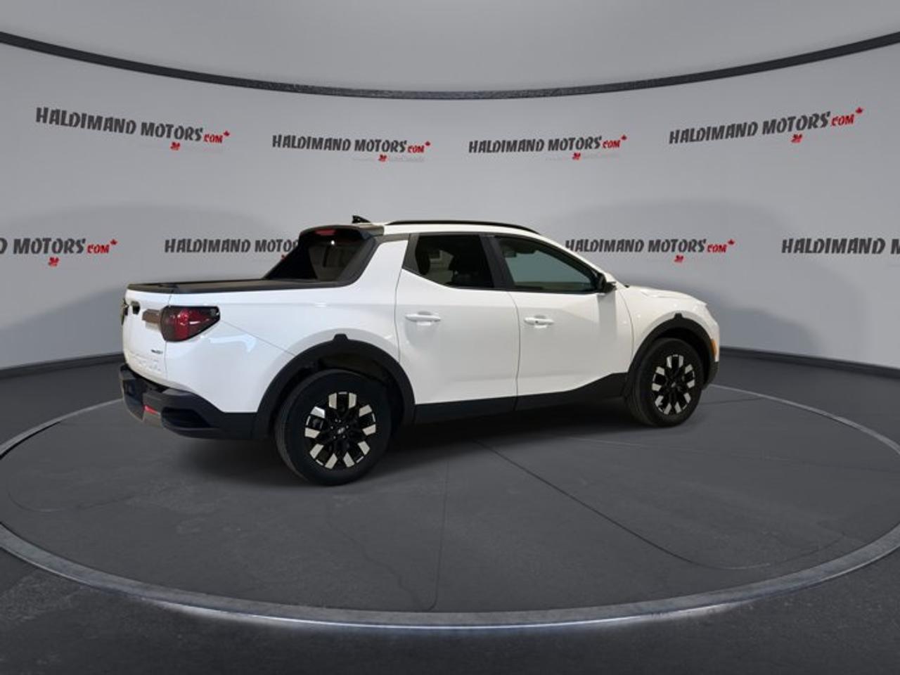 2025 Hyundai Santa Cruz Preferred AWD | No accidents | Heated Steering Photo