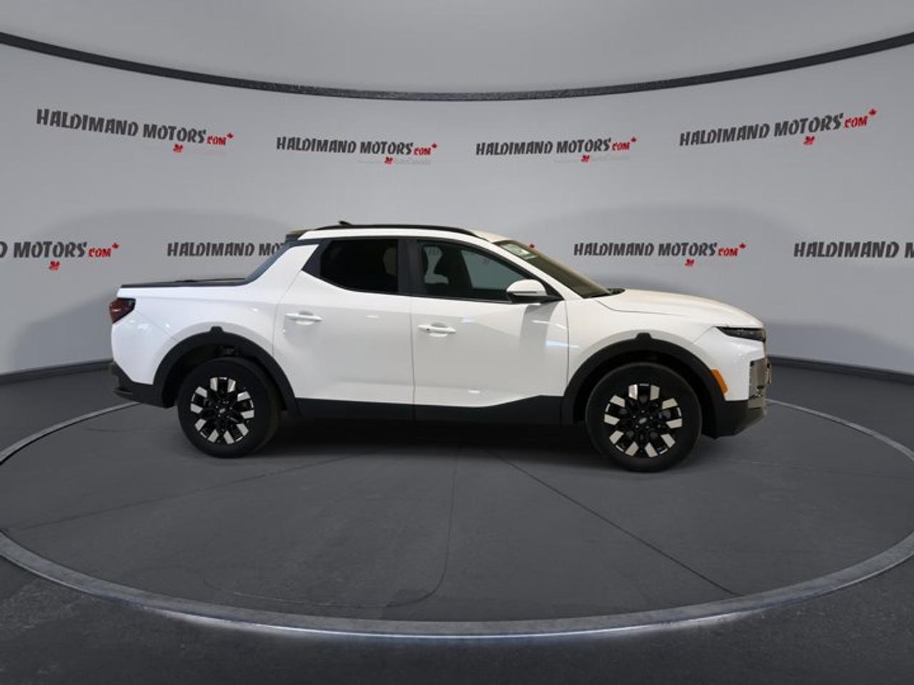 2025 Hyundai Santa Cruz Preferred AWD | No accidents | Heated Steering Photo