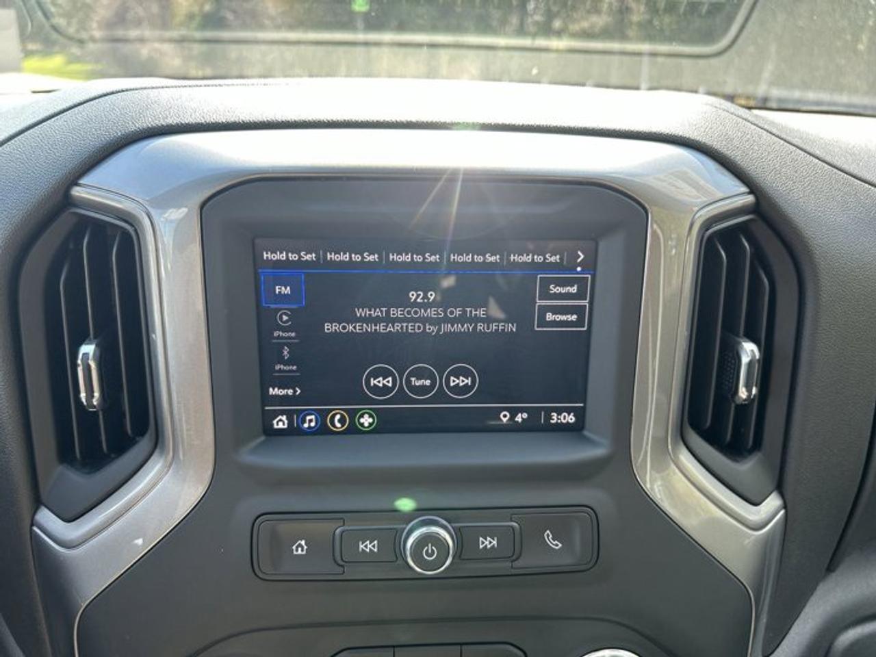 2024 GMC Sierra 1500 Pro Regular Cab 4WD | No accidents Photo