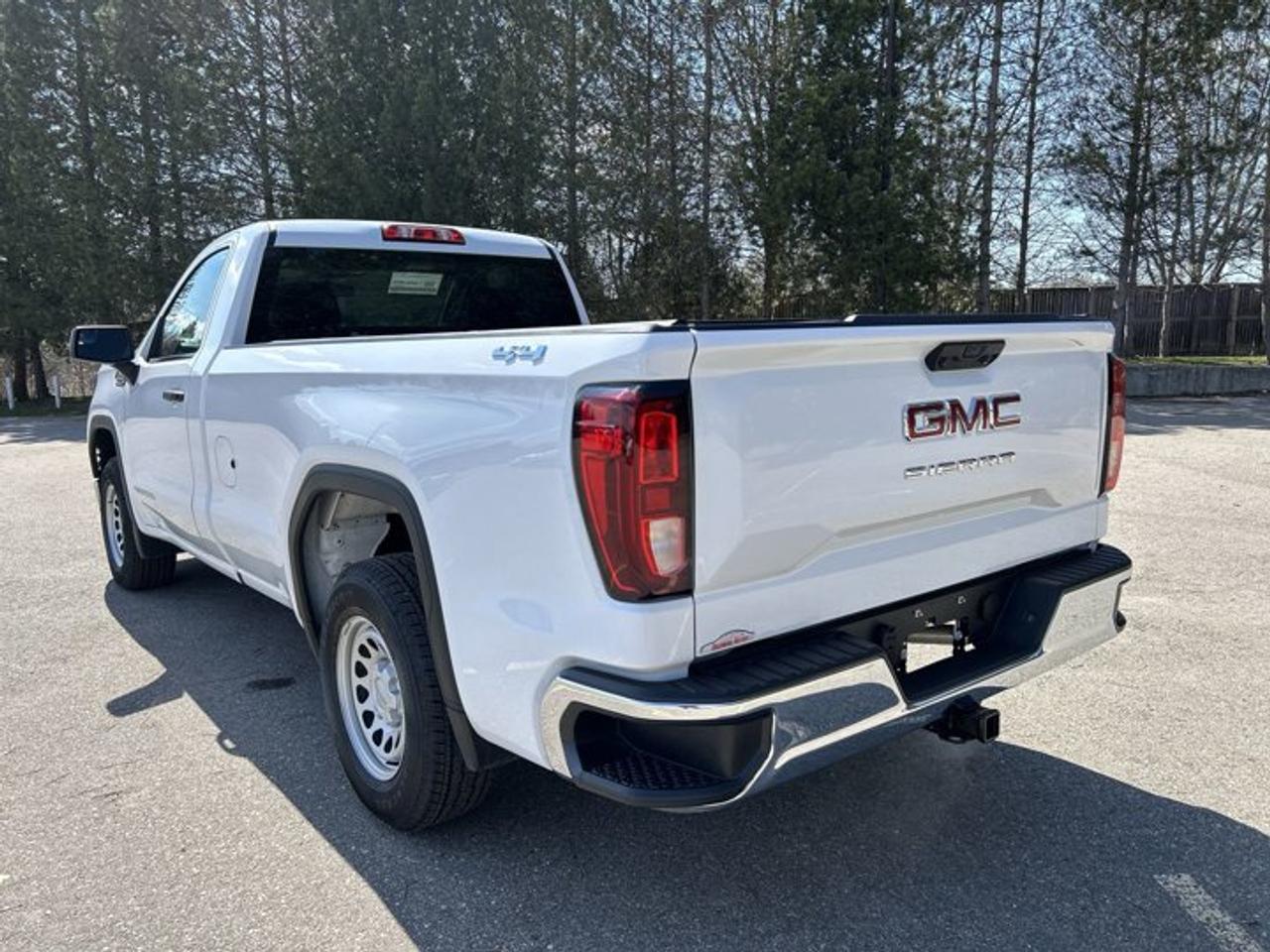 2024 GMC Sierra 1500 Pro Regular Cab 4WD | No accidents Photo