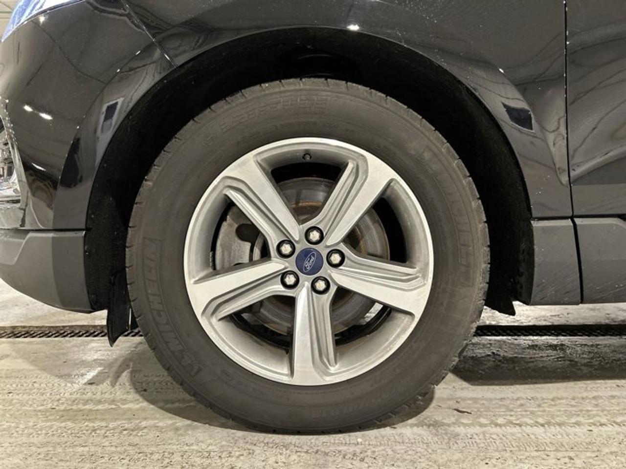 2022 Ford Edge SEL AWD | No accidents | Panoramic Roof | Leather Seats Photo