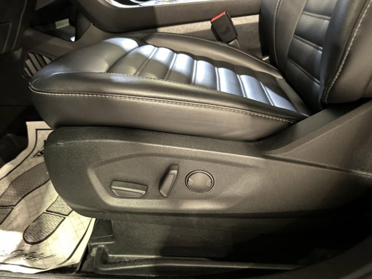 2022 Ford Edge SEL AWD | No accidents | Panoramic Roof | Leather Seats Photo
