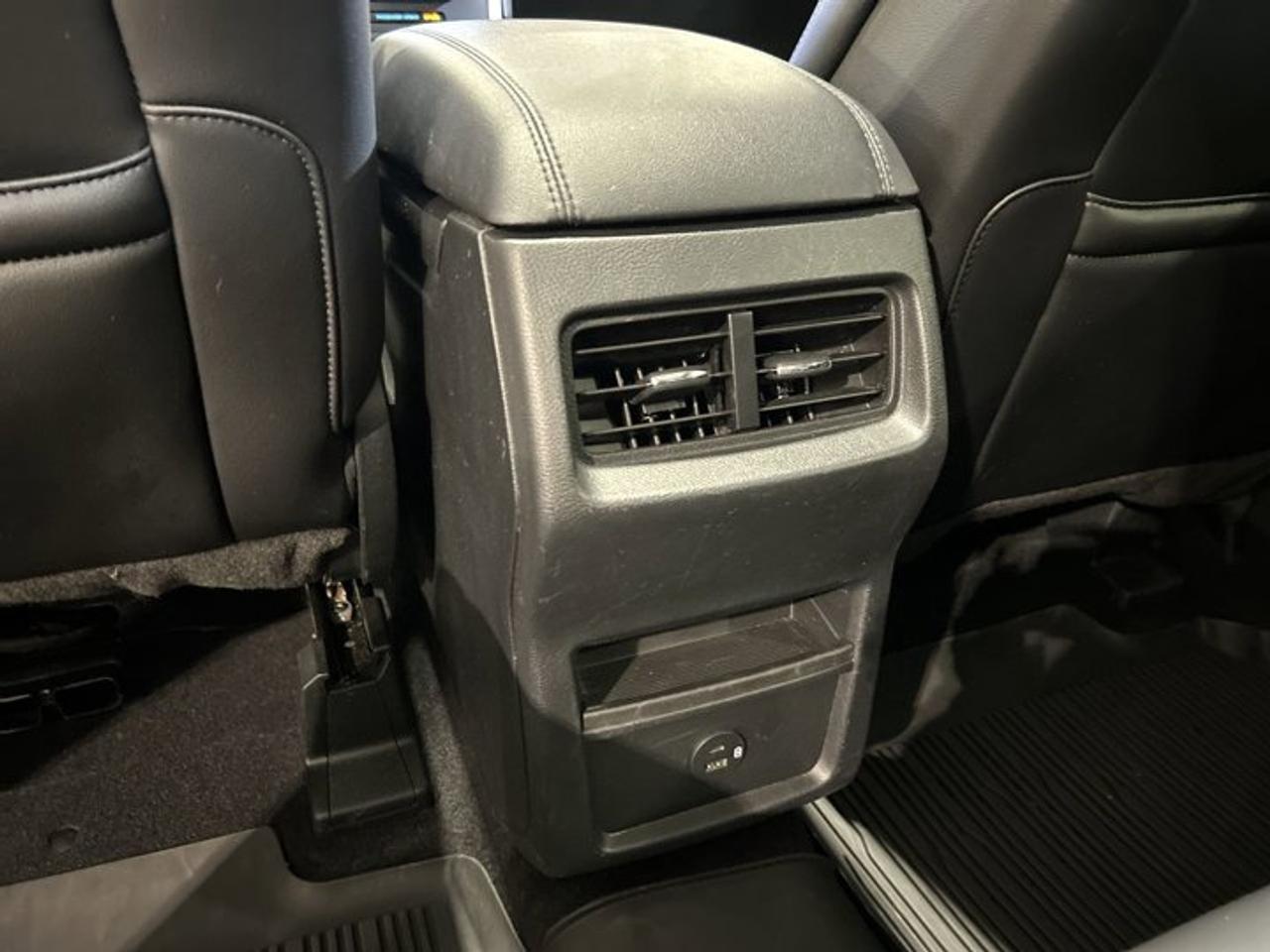 2022 Ford Edge SEL AWD | No accidents | Panoramic Roof | Leather Seats Photo