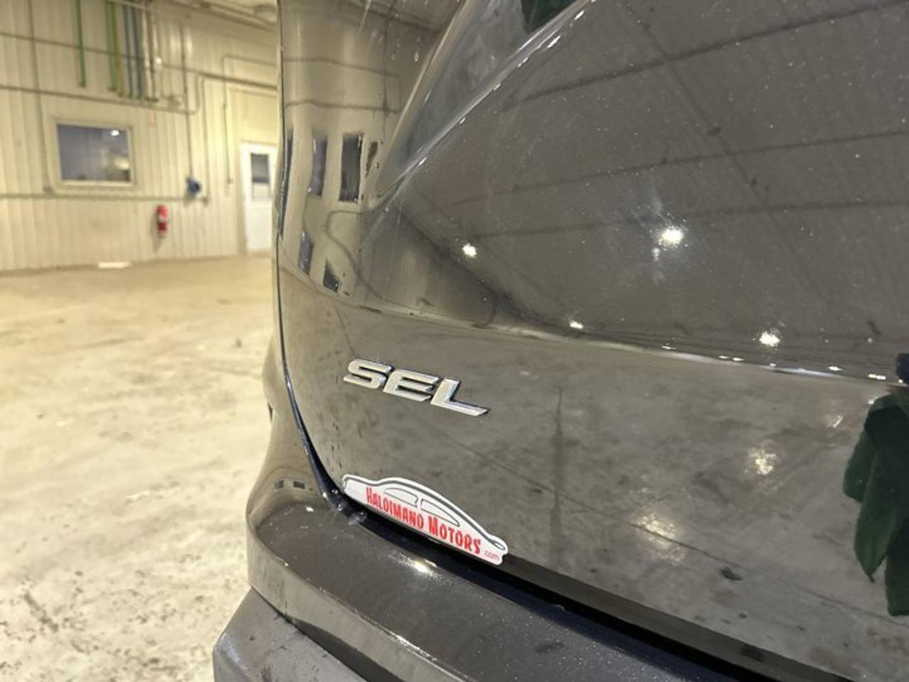 2022 Ford Edge SEL AWD | No accidents | Panoramic Roof | Leather Seats Photo
