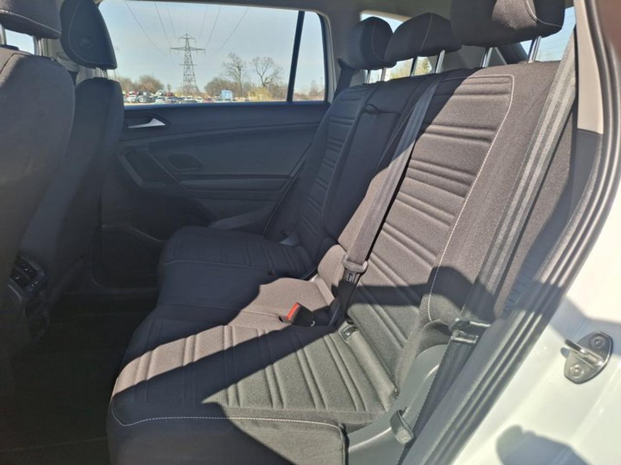 2023 Volkswagen Tiguan Trendline AWD | Heated Wheel + Seats | CarPlay + Android | Rear Camera | and More ! Photo
