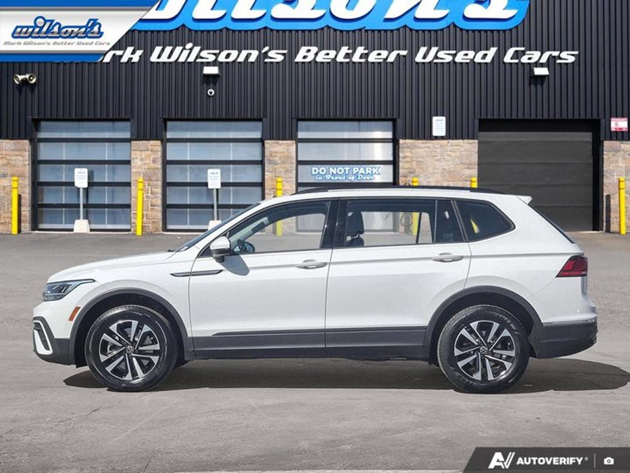 2023 Volkswagen Tiguan Trendline AWD | Heated Wheel + Seats | CarPlay + Android | Rear Camera | and More ! Photo