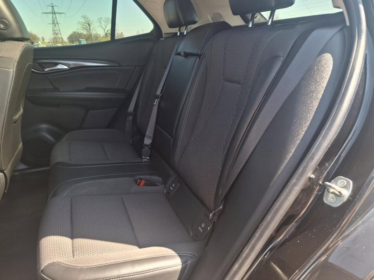 2022 Buick Envision Preferred AWD | ST Package | Remote Start | Panoramic Moonroof | Wireless Carplay + Android & More ! Photo