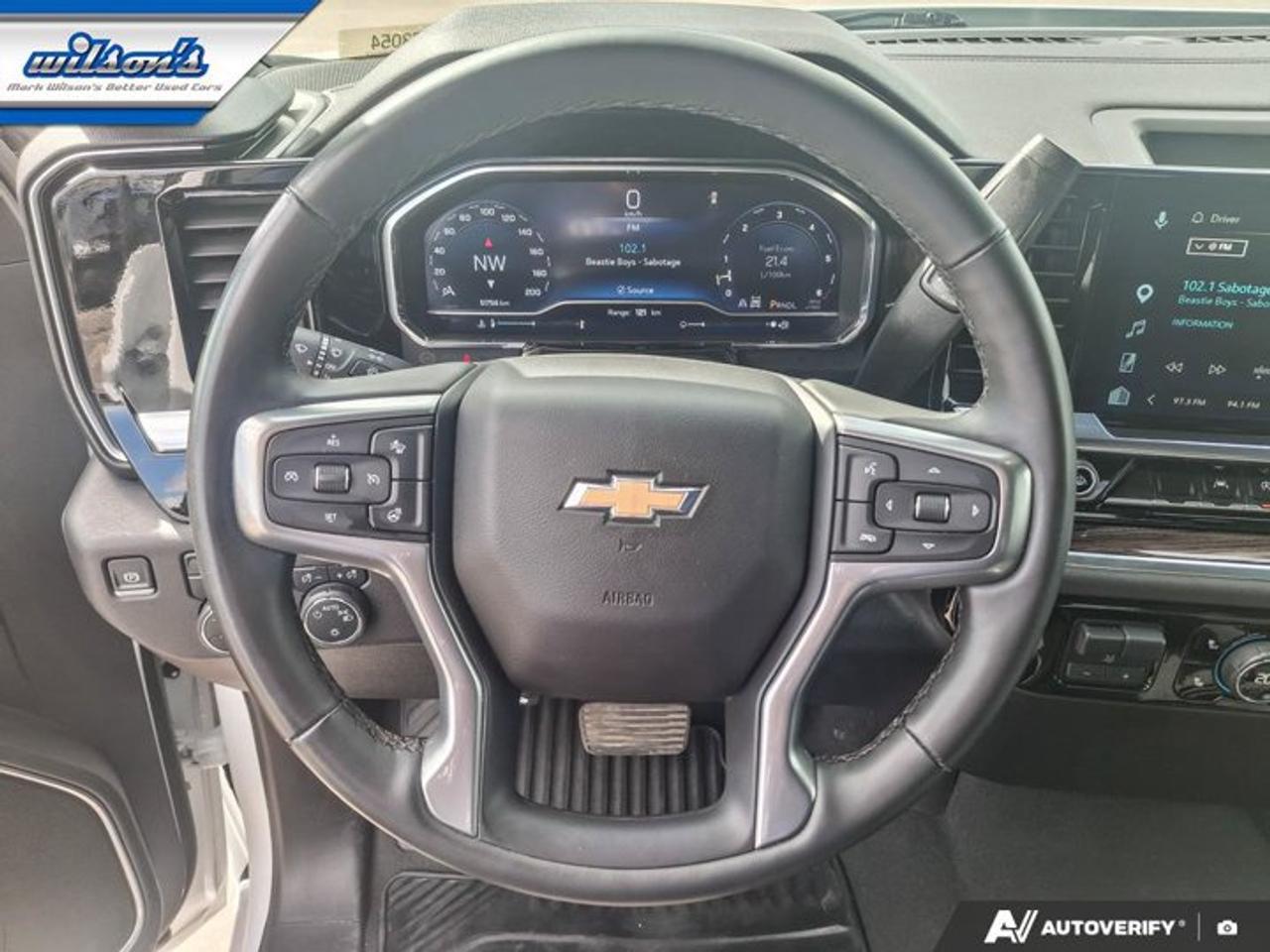 2025 Chevrolet Silverado 1500 LT Crew 4X4 | 5.3L | Heated Wheel + Seats | CarPlay + Android | Remote Start | and More ! Photo