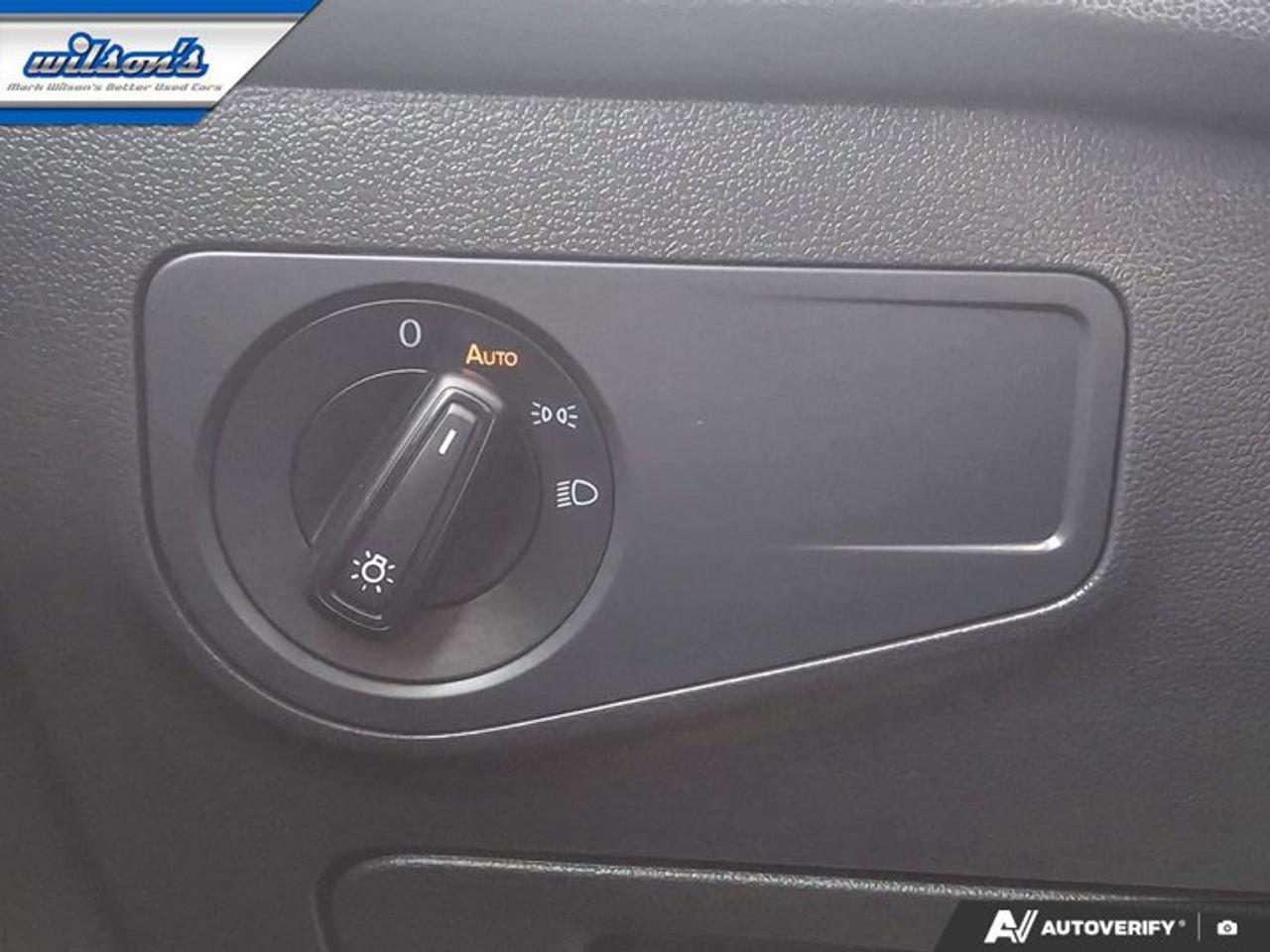 2023 Volkswagen Tiguan Trendline AWD | Heated Wheel + Seats | CarPlay + Android | Rear Camera | and More ! Photo