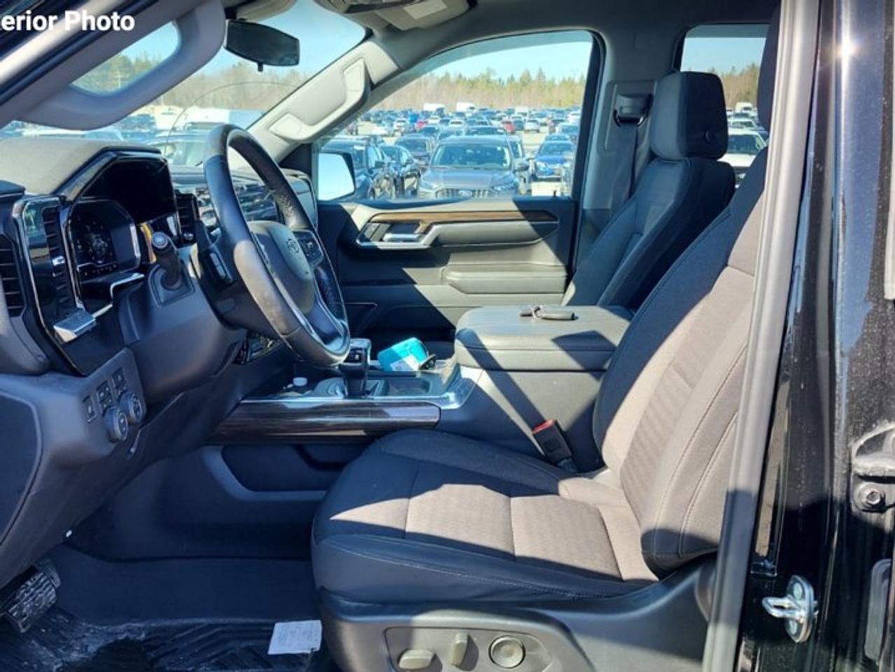 2024 Chevrolet Silverado 1500 LT Trail Boss 4WD | 5.3L | Heated Bucket Seats | Bose | Trailer Brake Controller | Hitch View & More Photo2