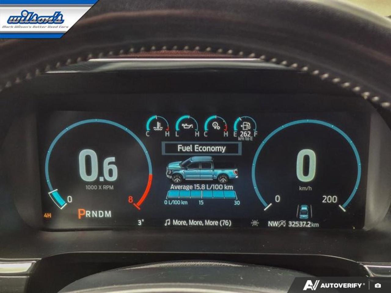 2022 Ford F-150 Lariat | 5.0L V8 | Leather | Heated + Cooled Seats | Remote Start | Tow Pkg and More ! Photo
