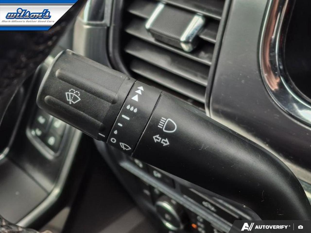 2022 Ford F-150 Lariat | 5.0L V8 | Leather | Heated + Cooled Seats | Remote Start | Tow Pkg and More ! Photo