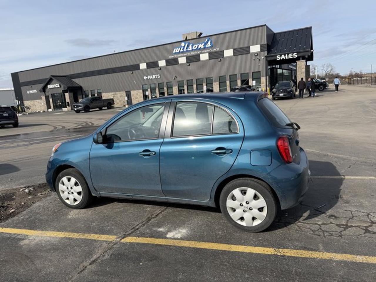 2015 Nissan Micra SV | Air Conditioning | Cruise Control | Back up Camera | Bluetooth Calling | and More ! Photo