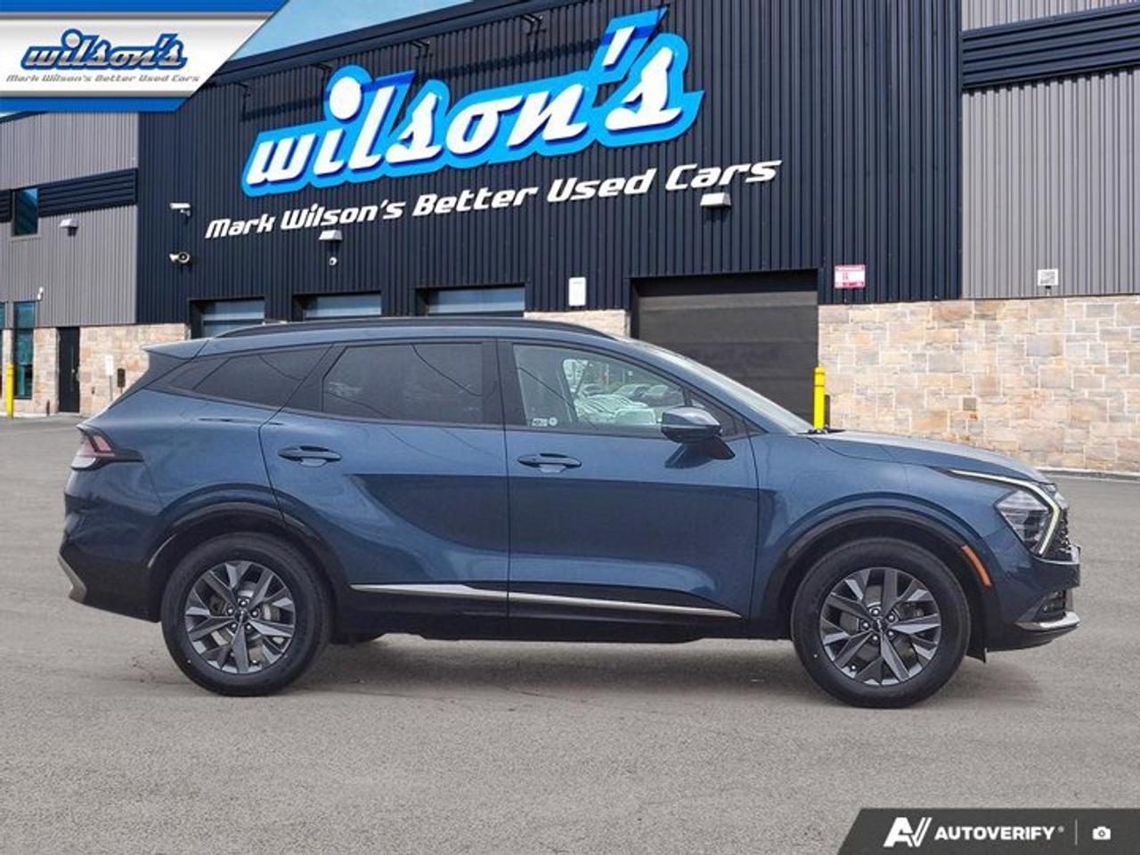 2023 Kia Sportage Hybrid SX AWD | Leather | Sunroof | Nav | 360 Camera | Cooled + Heated Seats | Heated Wheel and Much More ! Photo