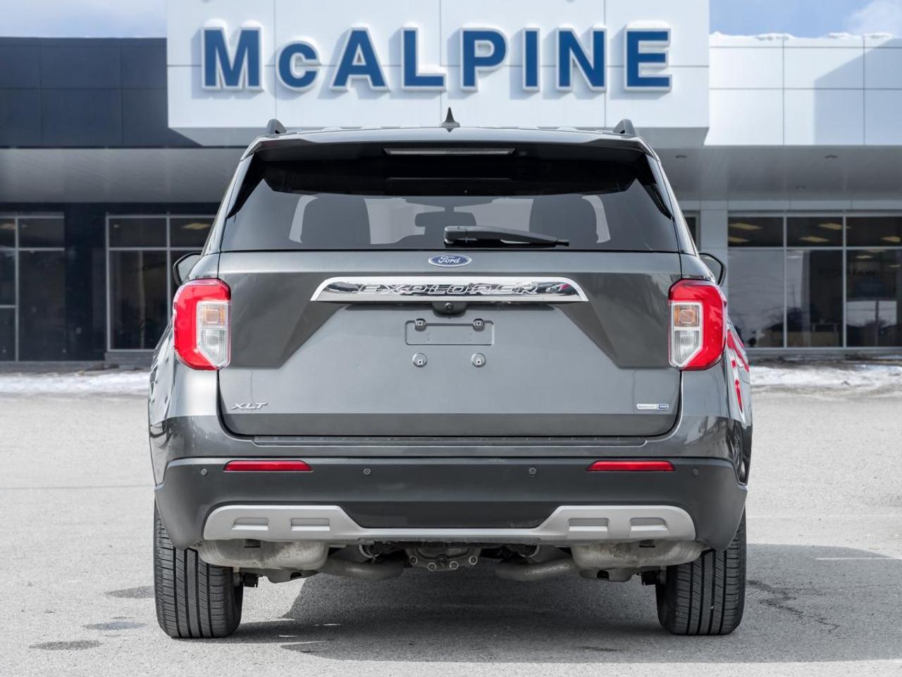 2020 Ford Explorer XLT Photo