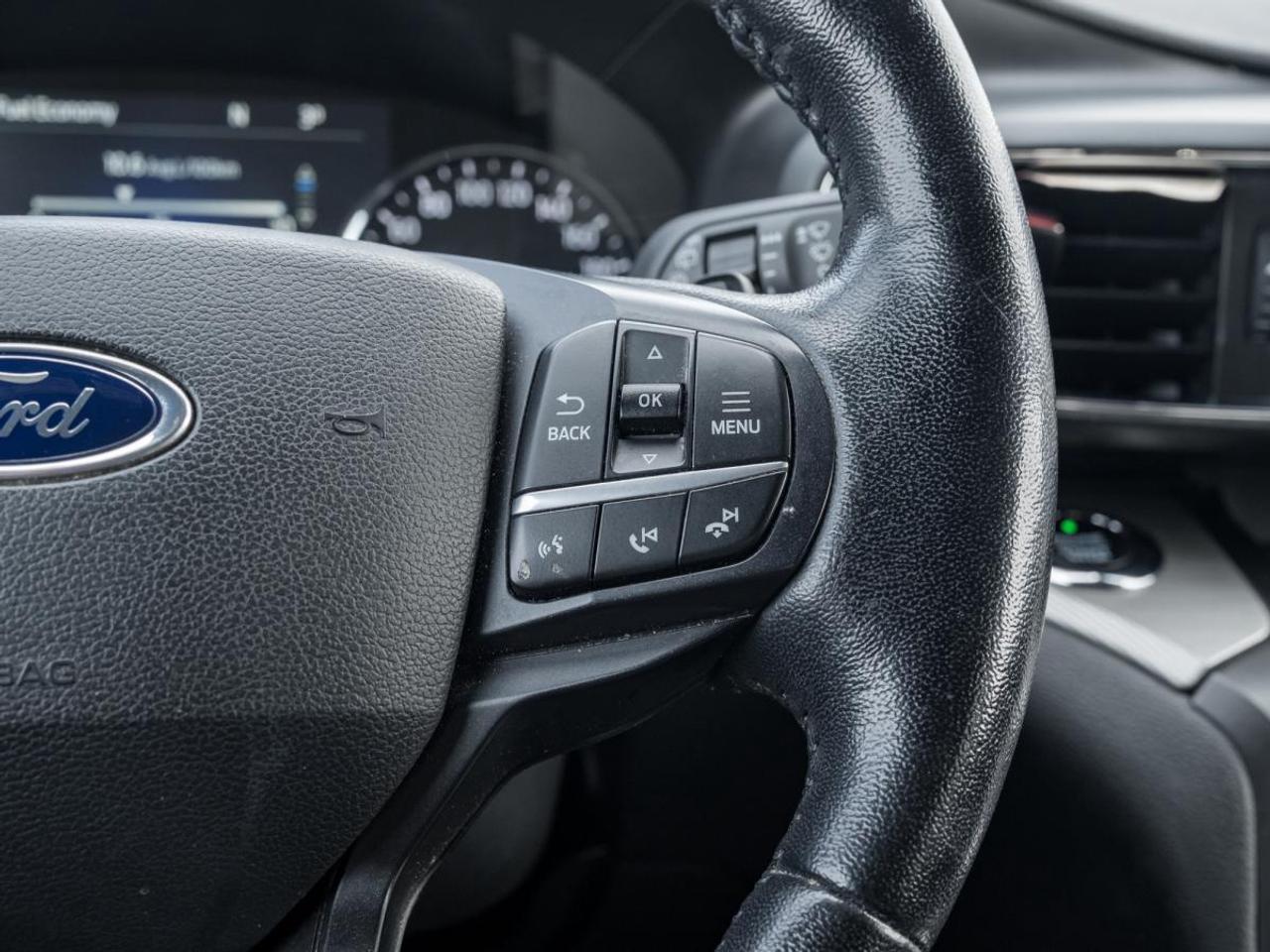 2020 Ford Explorer XLT Photo