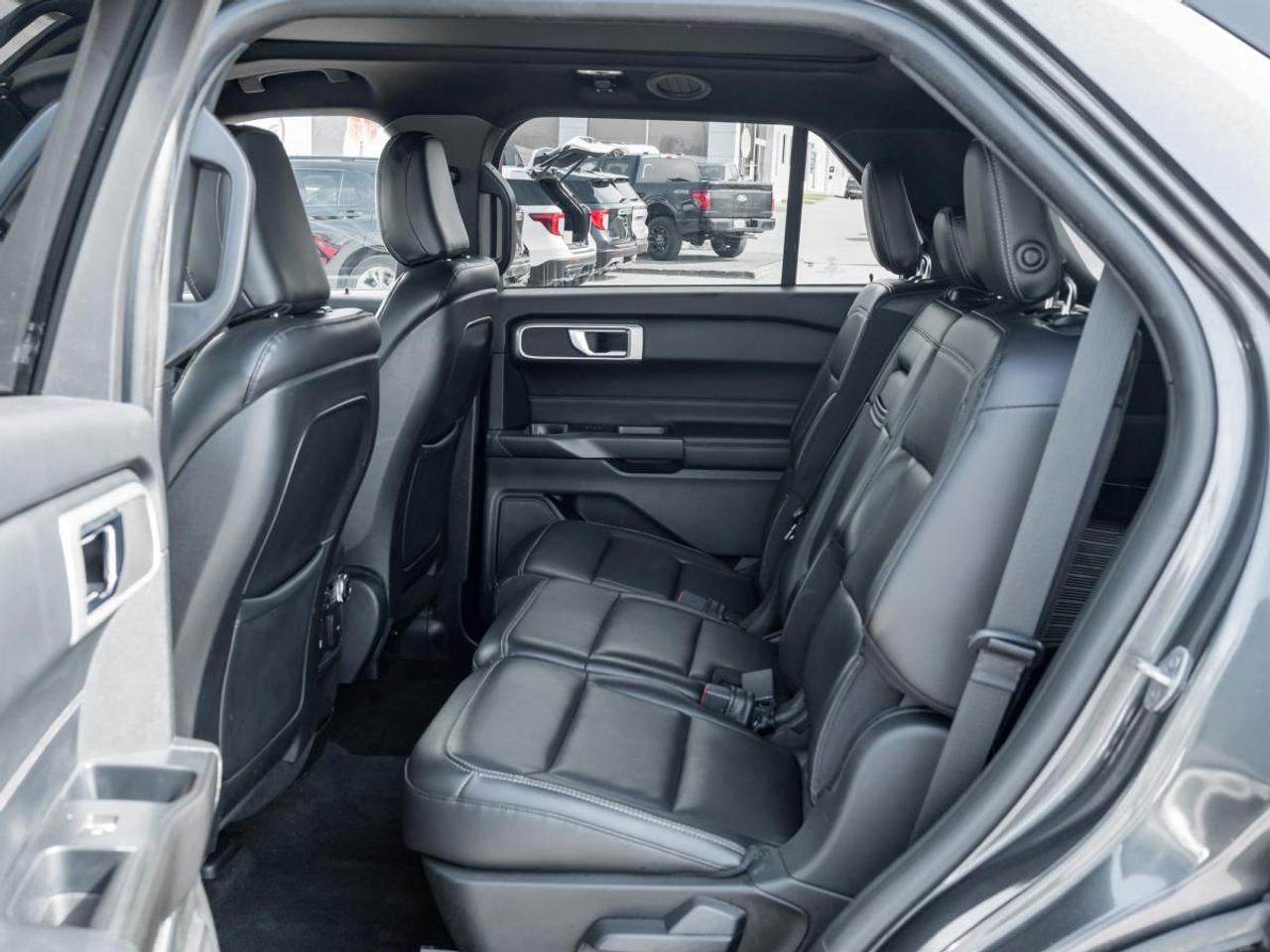 2020 Ford Explorer XLT Photo