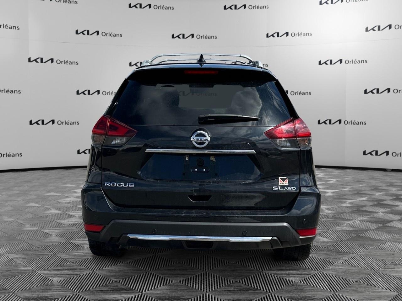 2019 Nissan Rogue AWD SL Photo4