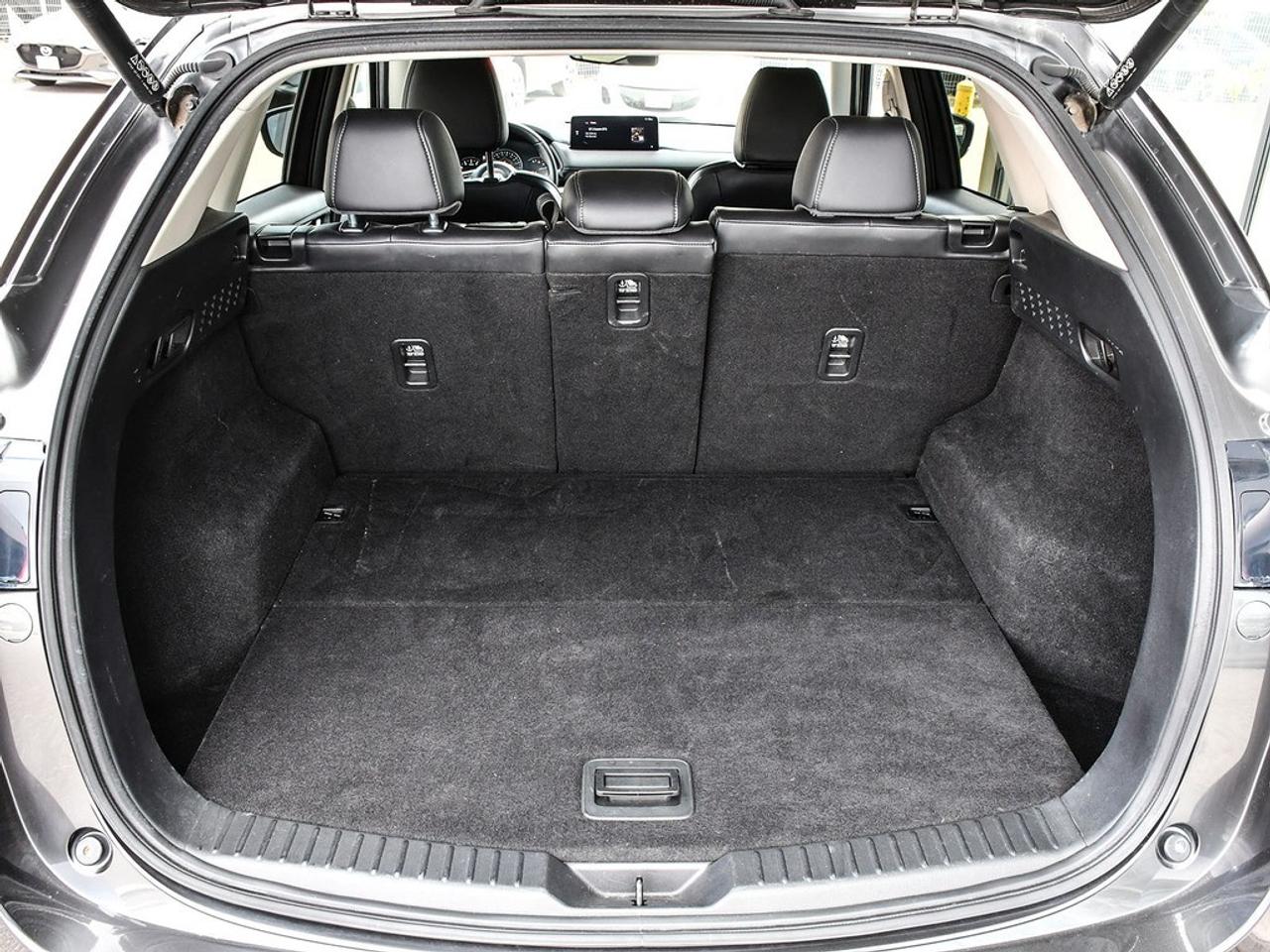 2025 Mazda CX-5  Photo