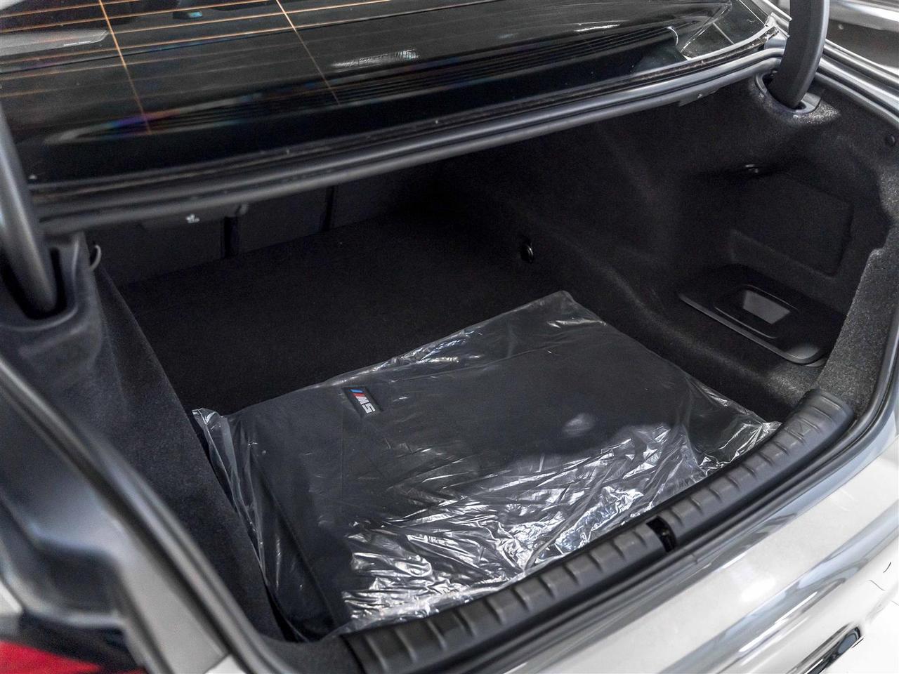 2023 BMW M5 COMPETITION|CARBON ROOF|PARKING ASSISTANCE PLUS|LOADED Photo