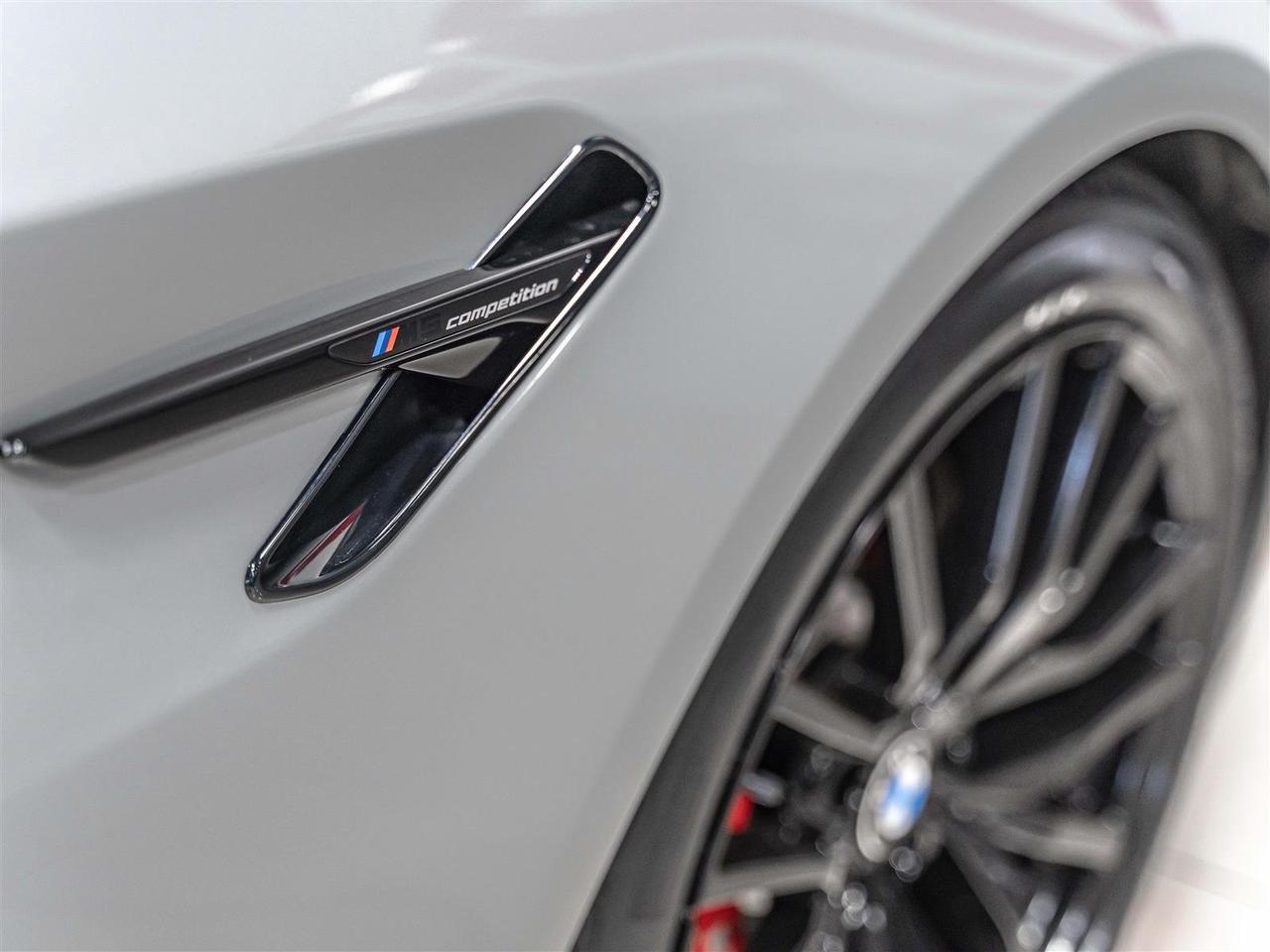 2023 BMW M5 COMPETITION|CARBON ROOF|PARKING ASSISTANCE PLUS|LOADED Photo