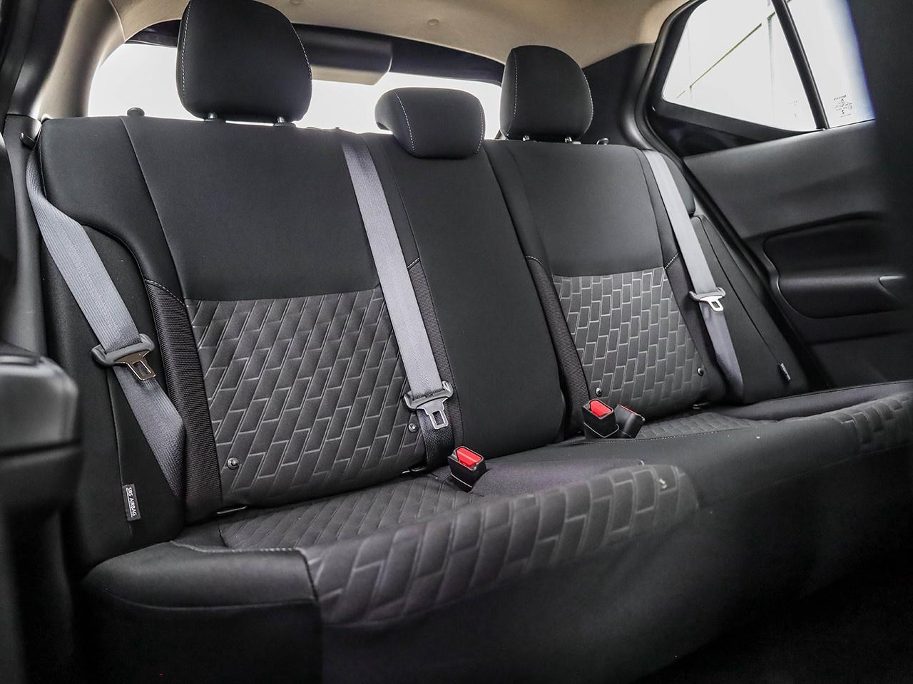 2025 Nissan Kicks Play SV Photo