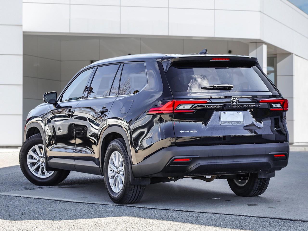 2026 Toyota Grand Highlander Hybrid XLE Photo