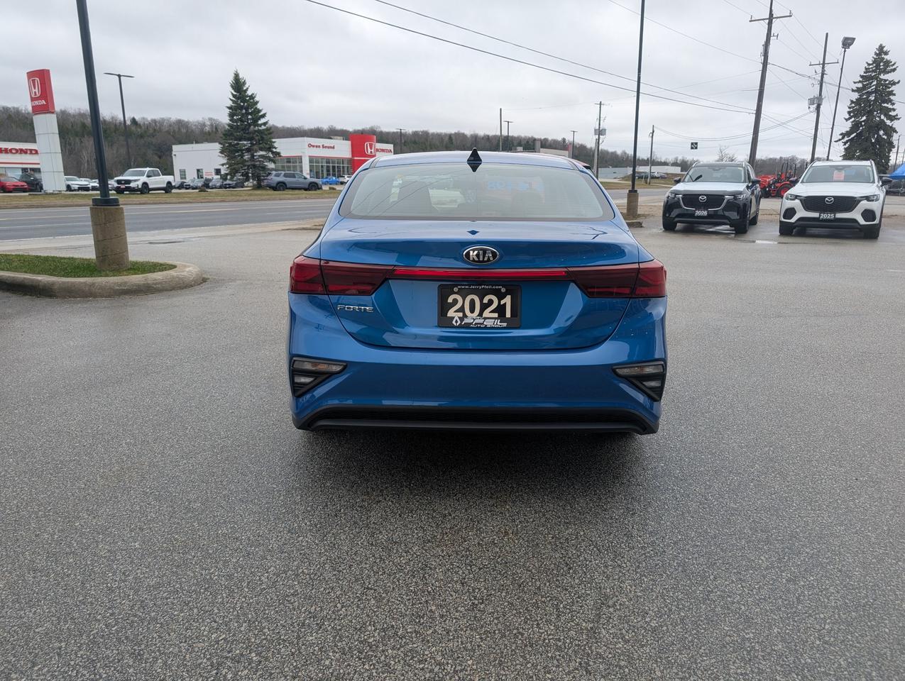 2021 Kia Forte LX Photo3