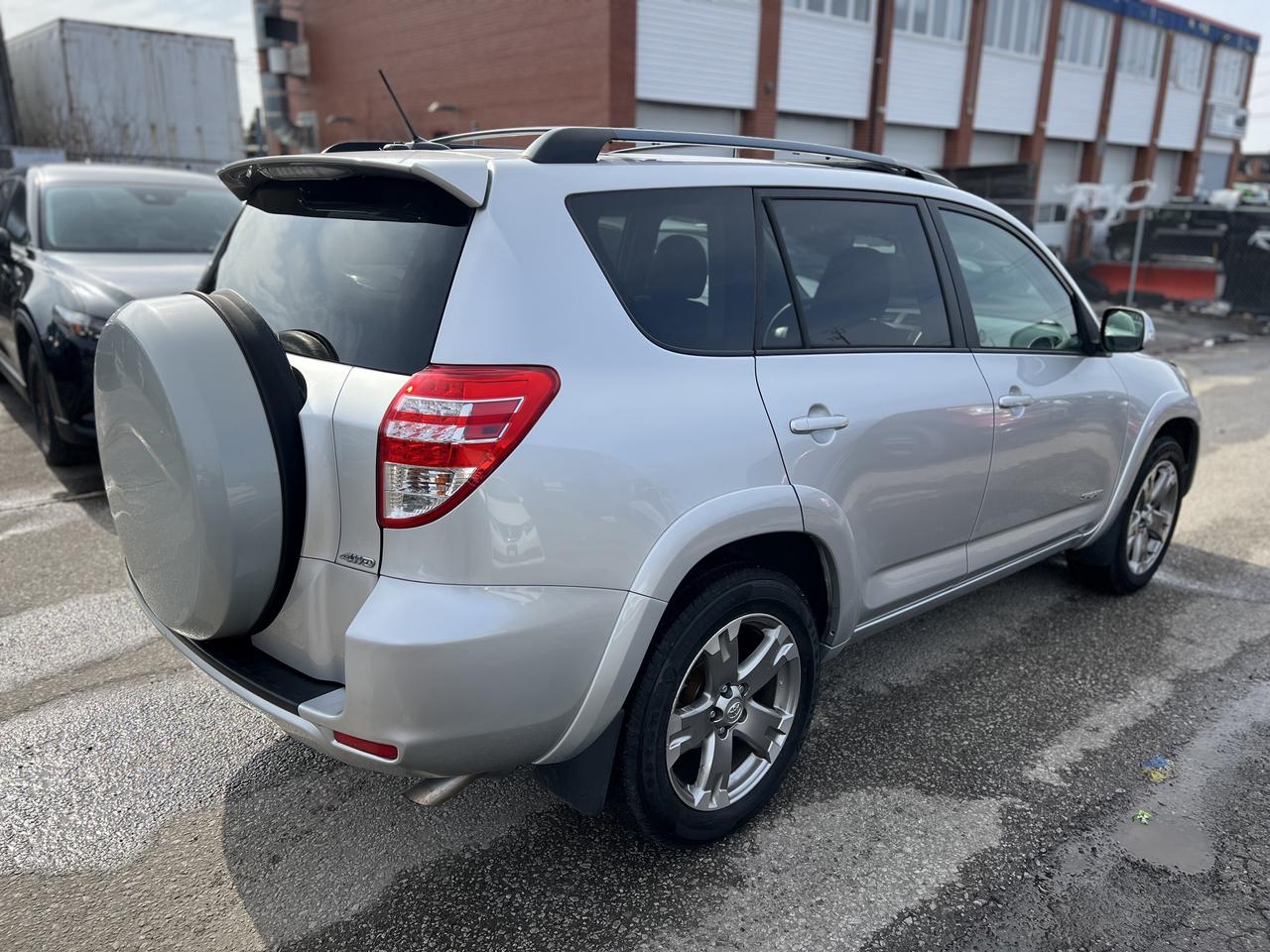 2010 Toyota RAV4 SPORT V6 Photo4