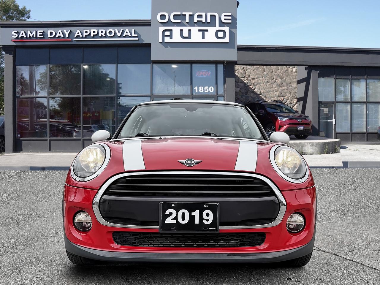 2019 MINI Cooper 3-Door Photo