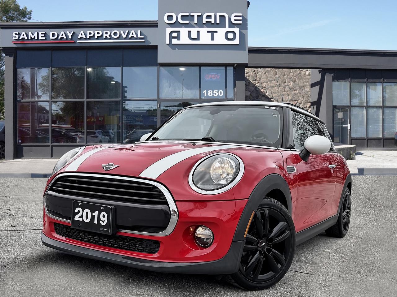 2019 MINI Cooper 3-Door Photo