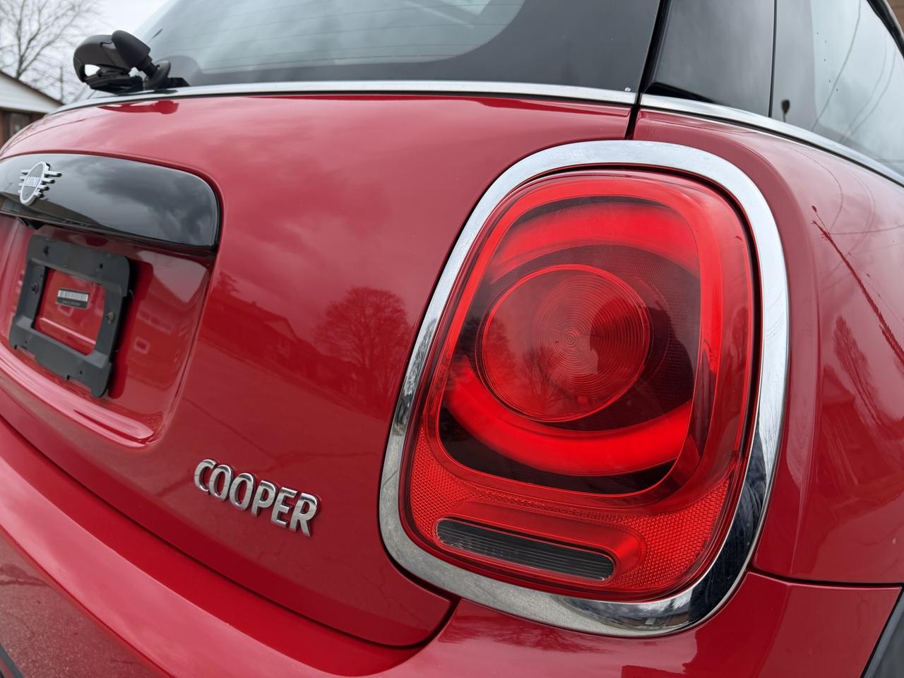 2019 MINI Cooper 3-Door Photo