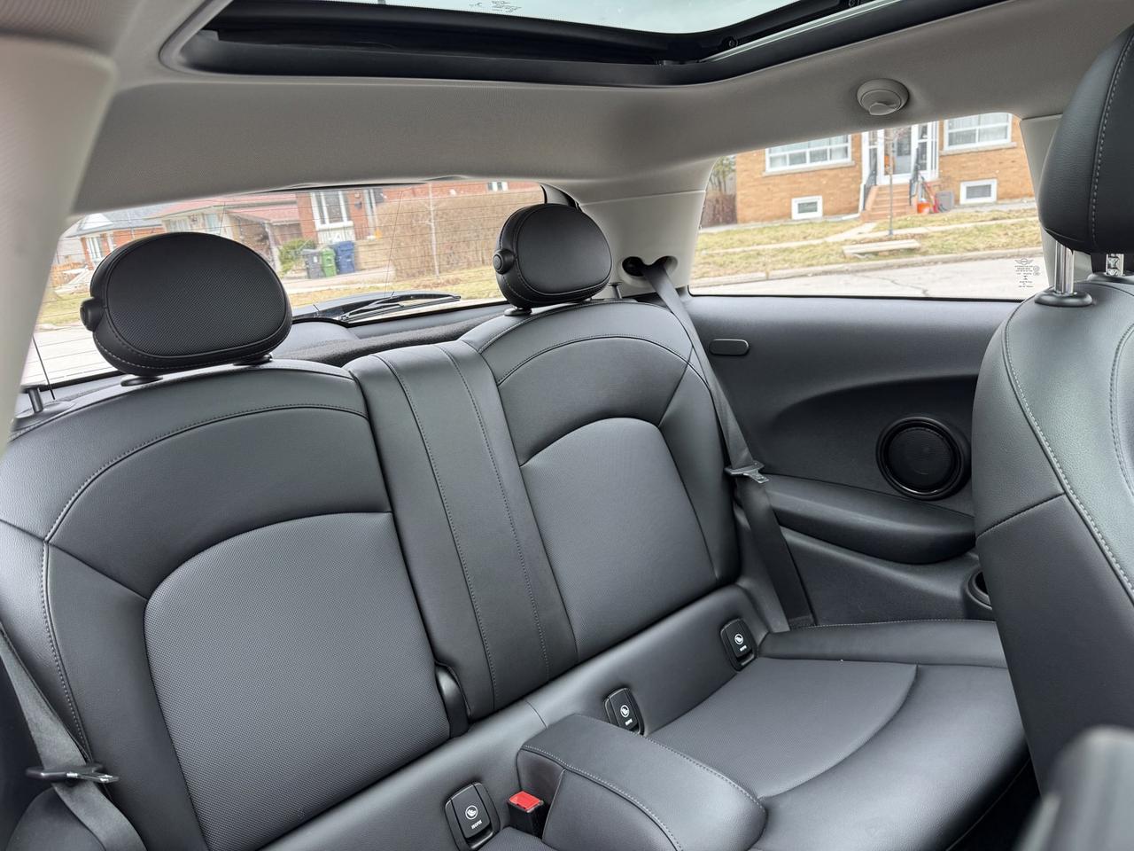 2019 MINI Cooper 3-Door Photo