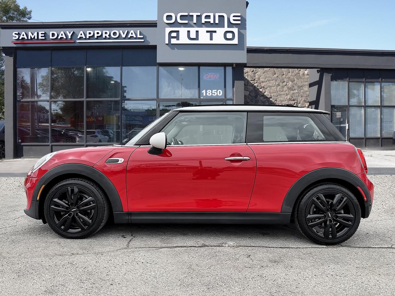 2019 MINI 3 Door Cooper FWD Photo2