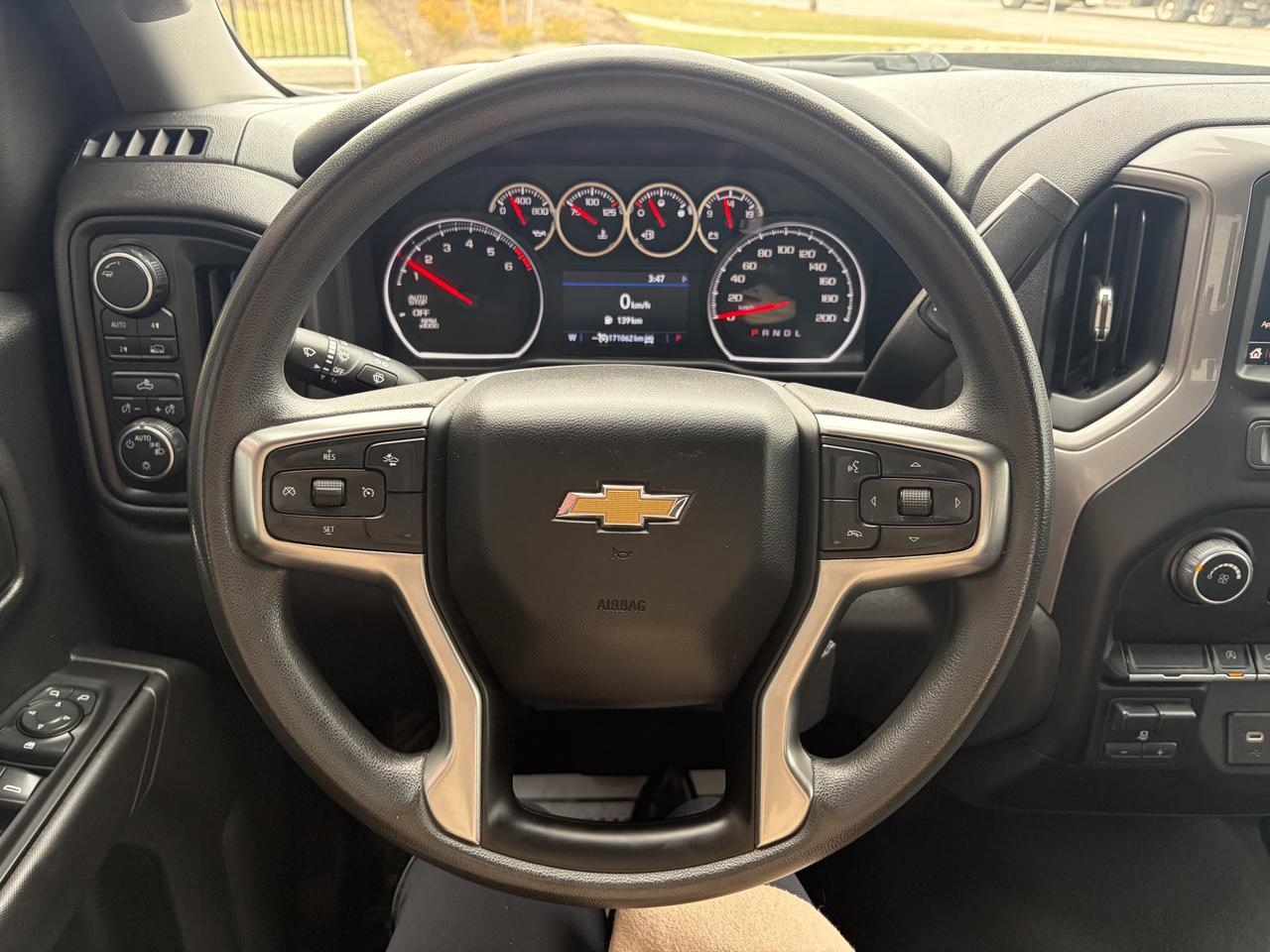 2022 Chevrolet Silverado 1500 LTD CUSTOM Photo4