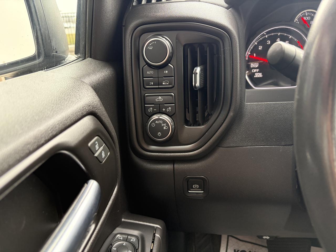 2022 Chevrolet Silverado 1500 LTD CUSTOM Photo