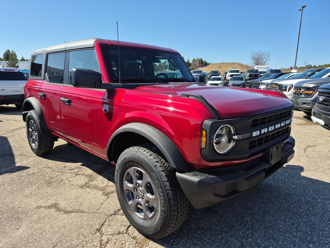 2026 Ford Bronco BIG BEND, HARD TOP, REMOTE START, TERRAIN MGMT Photo3