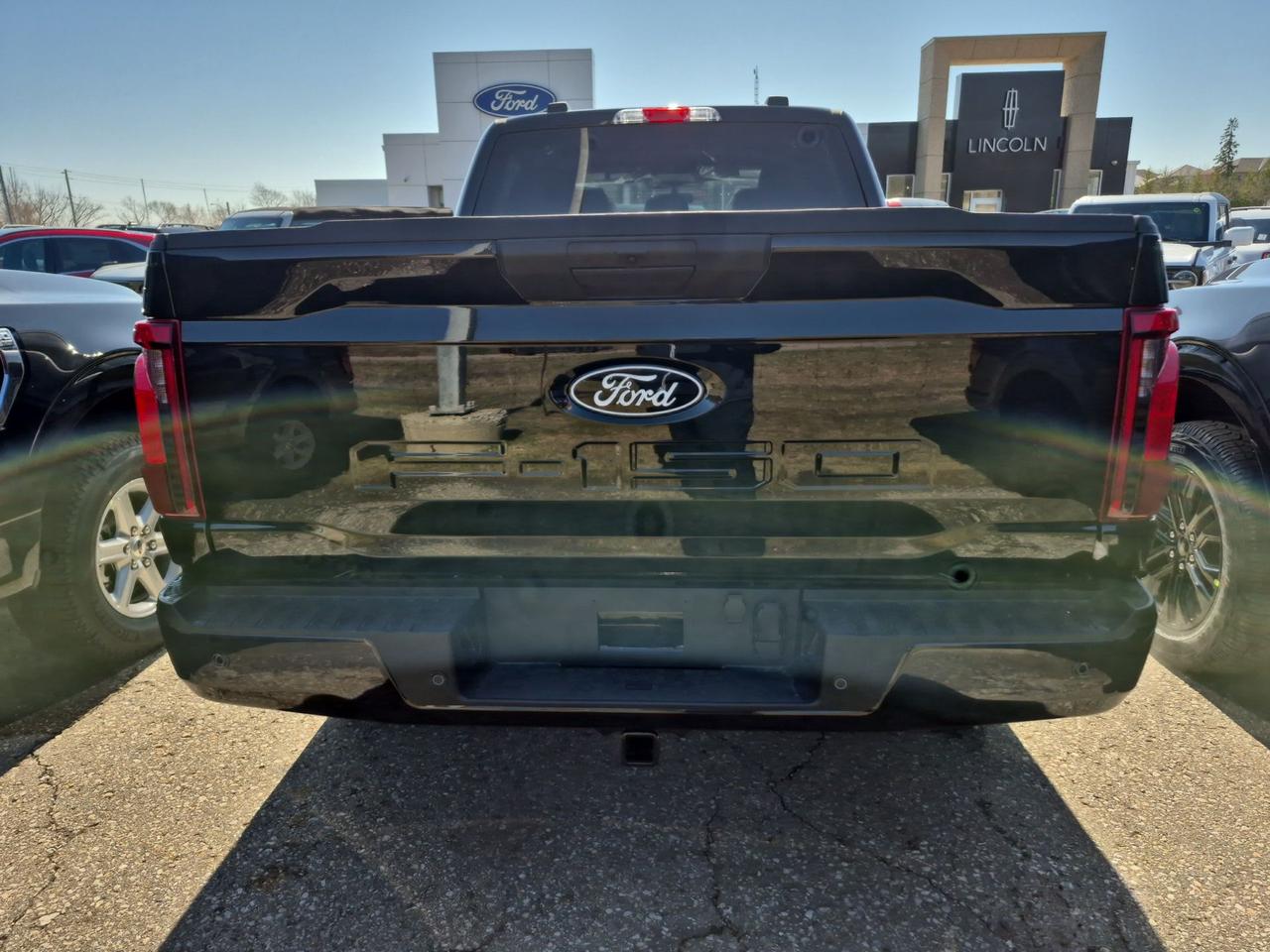 2026 Ford F-150 XLT, TOW/HAUL PKG, BLACK PKG, SPRAY-IN BEDLINER Photo3