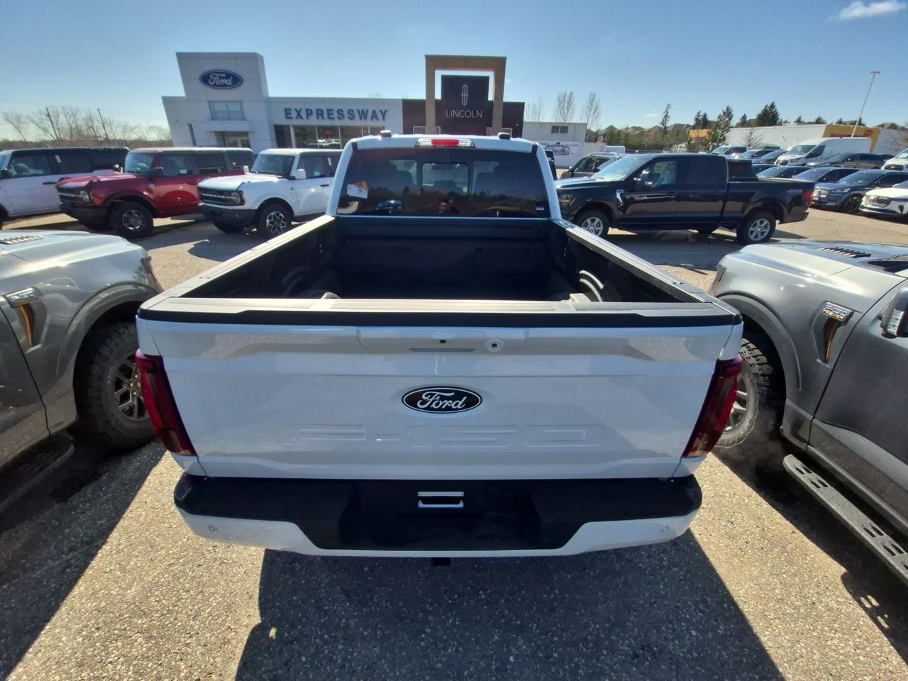 2026 Ford F-150 LARIAT, HEADS-UP DISPLAY, BLACK PKG, SPRAY-IN BED Photo