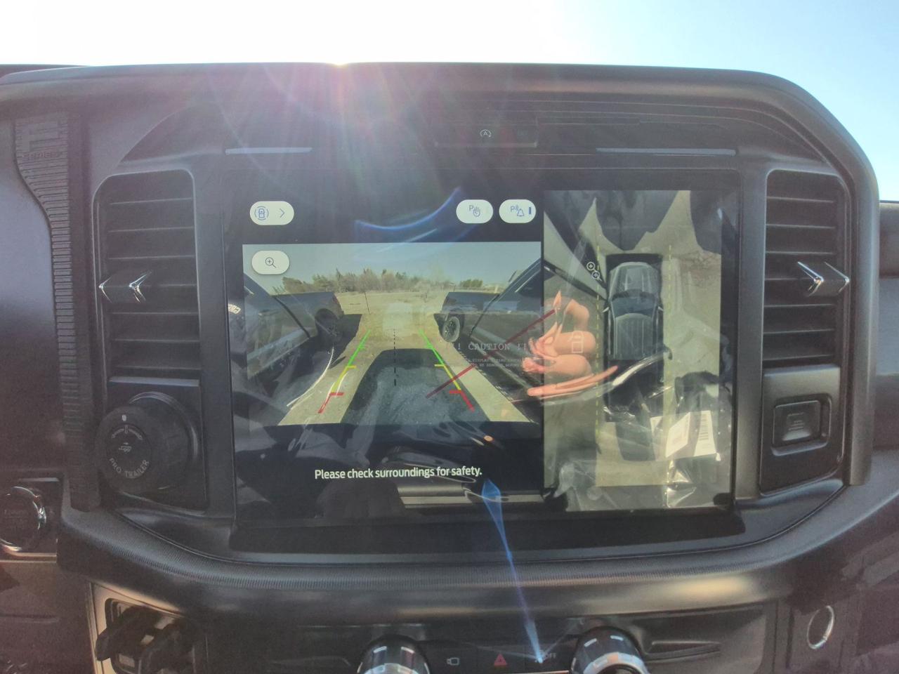 2026 Ford F-150 LARIAT, HEADS-UP DISPLAY, BLACK PKG, SPRAY-IN BED Photo