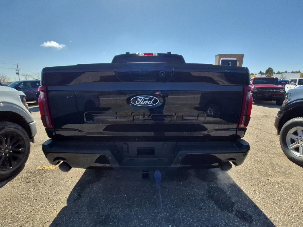 2026 Ford F-150 LARIAT, BLACK PKG, PANO ROOF, 360 DEGREE CAMERA Photo