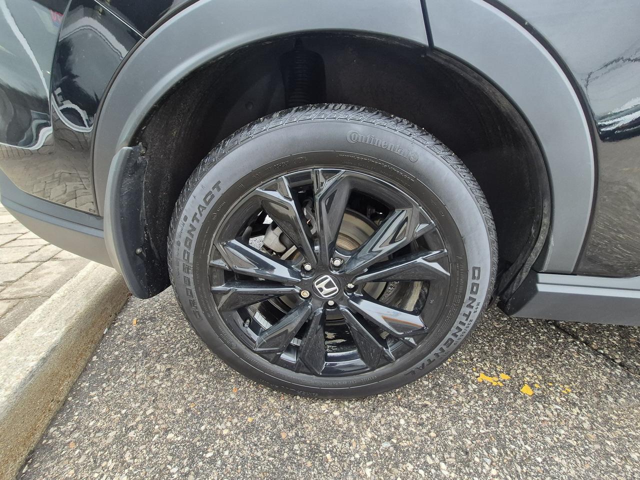 2024 Honda CR-V TOURING, HYBRID, AWD, LEATHER, LOCAL TRADE! Photo