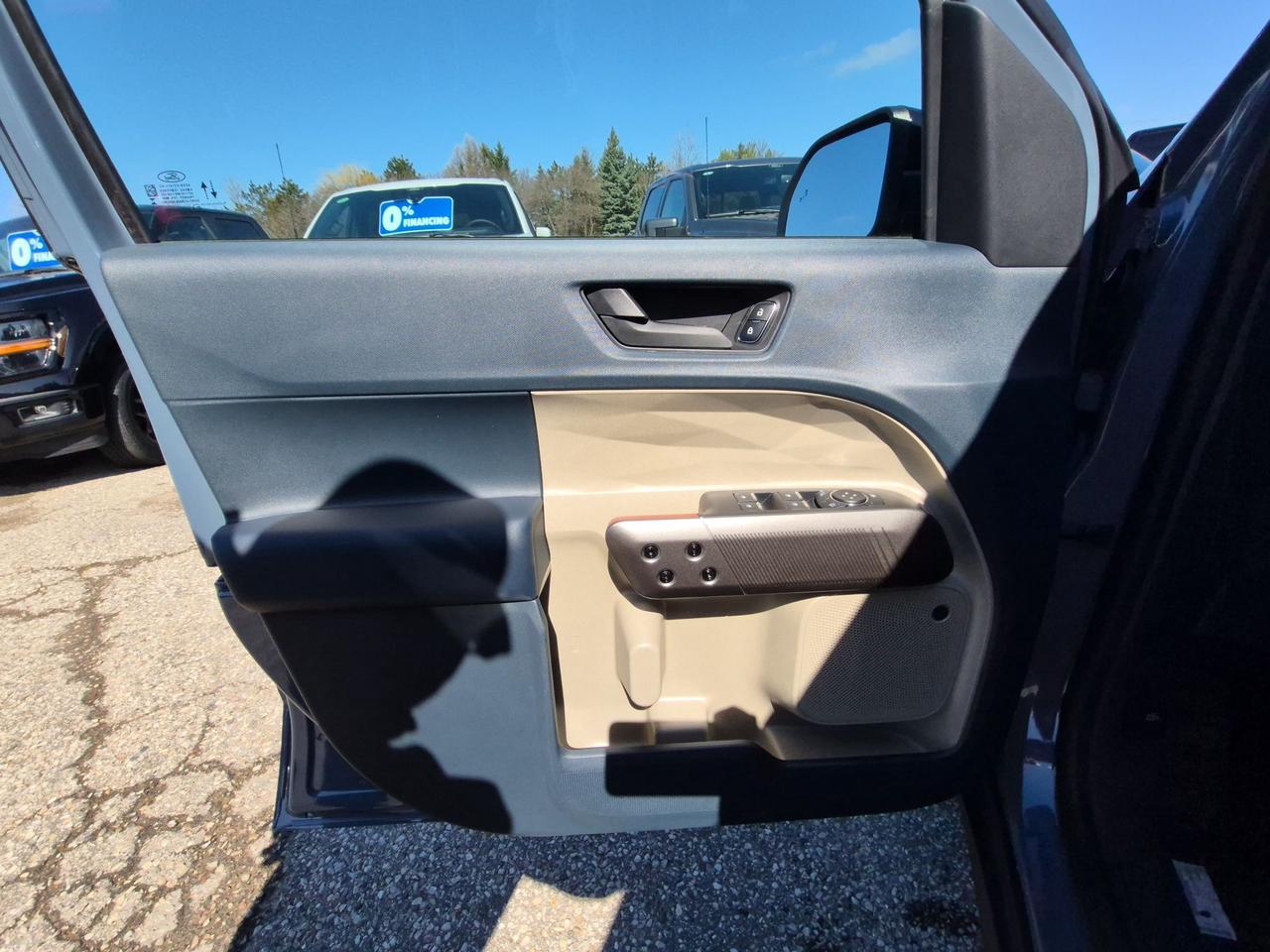 2026 Ford Maverick LARIAT, 360 CAMERA, ADAPTIVE CRUISE, B&O AUDIO Photo