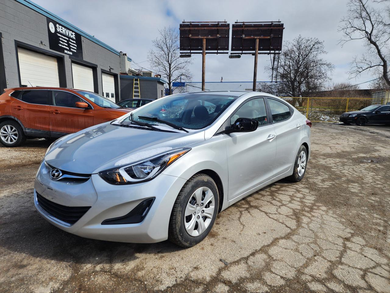 2016 Hyundai Elantra L+ l ONLY 69,000 KM | Clean & Reliable 🔥 - Photo #1